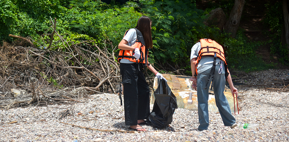 WWFxAgoda - Coral reef restoration ณ ค่ายวิทยาศาสตร์ทางทะเลและการอนุรักษ์